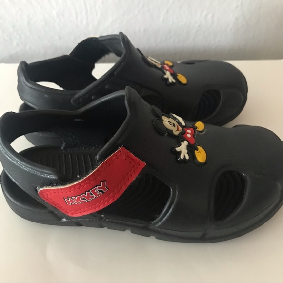 Disney Child “Mickey Mouse” Sandals - Picture 4 of 6